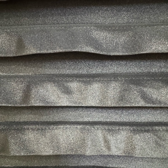 Sophia James (Black Milk) Black Bodycon Pleated Evening Cocktail Formal Dress - Picture 3 of 6